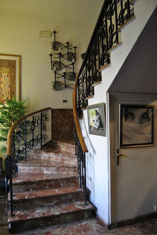 Hotel Pedro Torres Cuenca  Luaran gambar