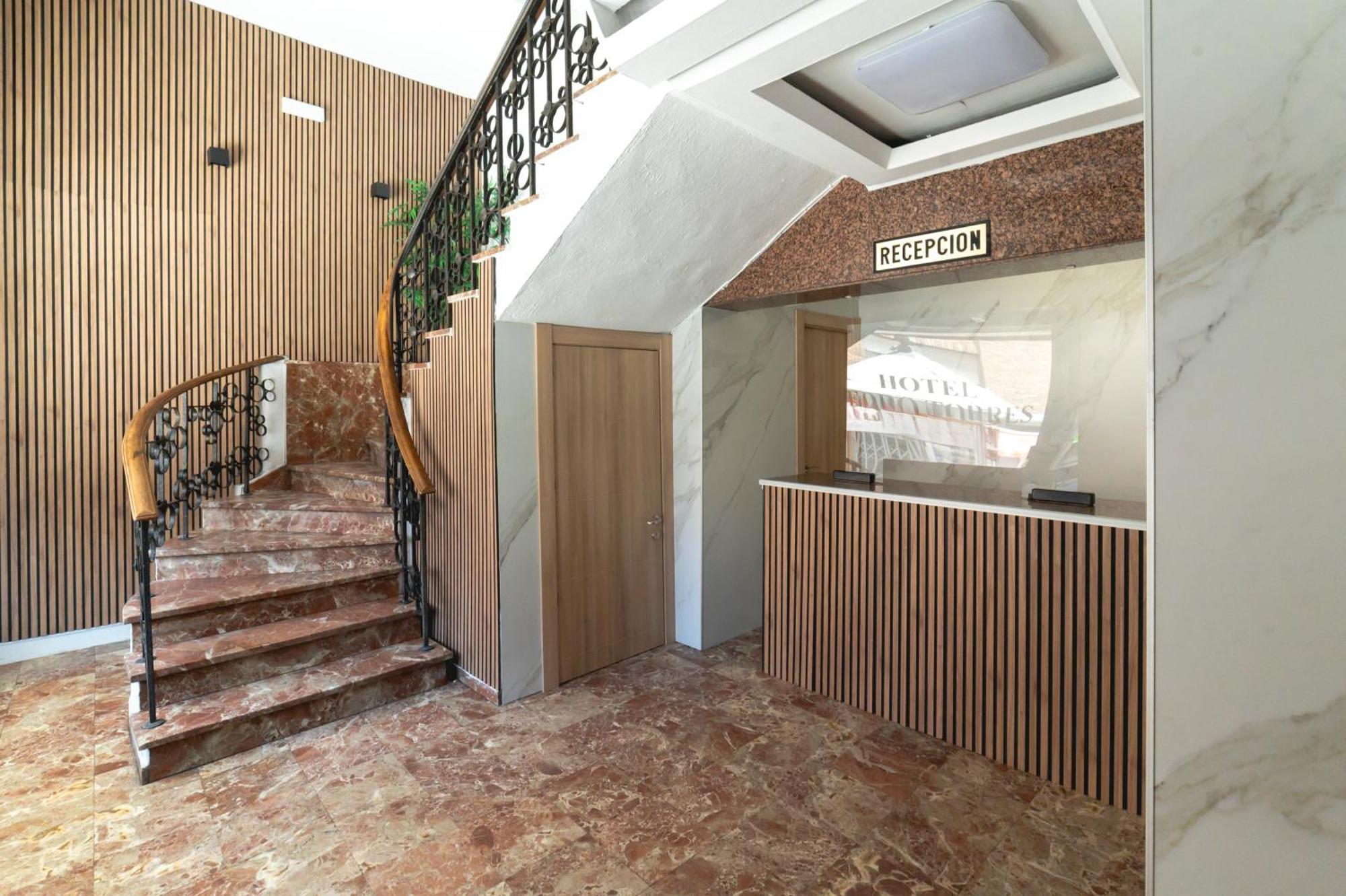 Hotel Pedro Torres Cuenca  Luaran gambar