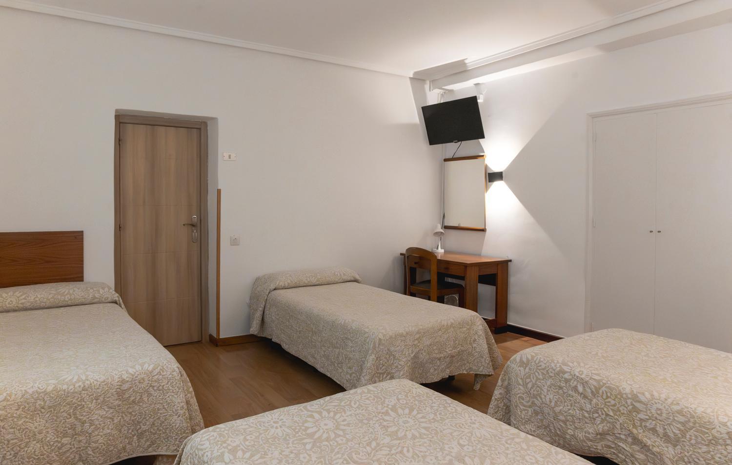 Hotel Pedro Torres Cuenca  Luaran gambar