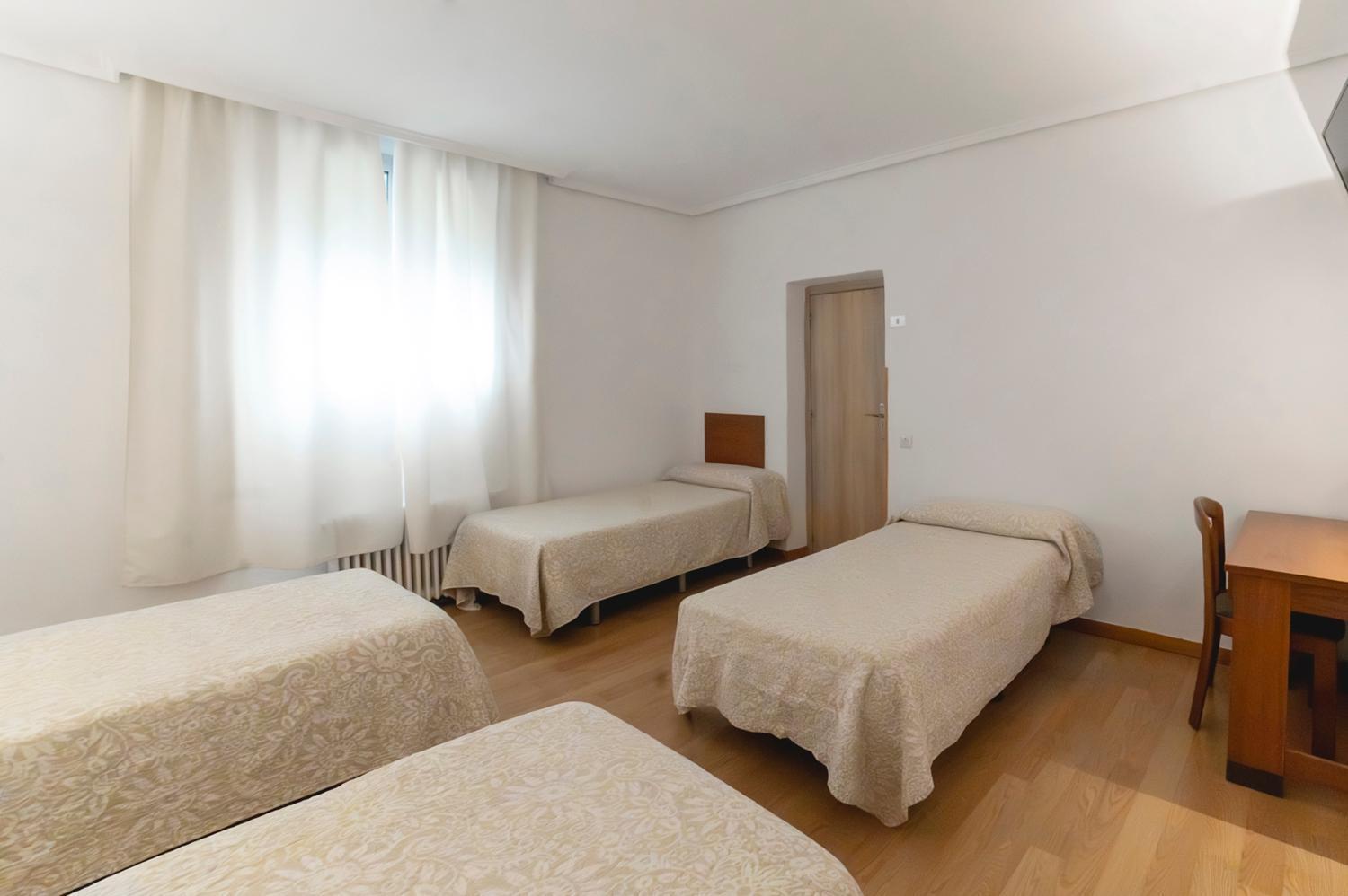 Hotel Pedro Torres Cuenca  Luaran gambar