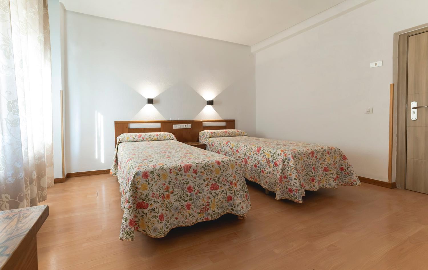 Hotel Pedro Torres Cuenca  Luaran gambar