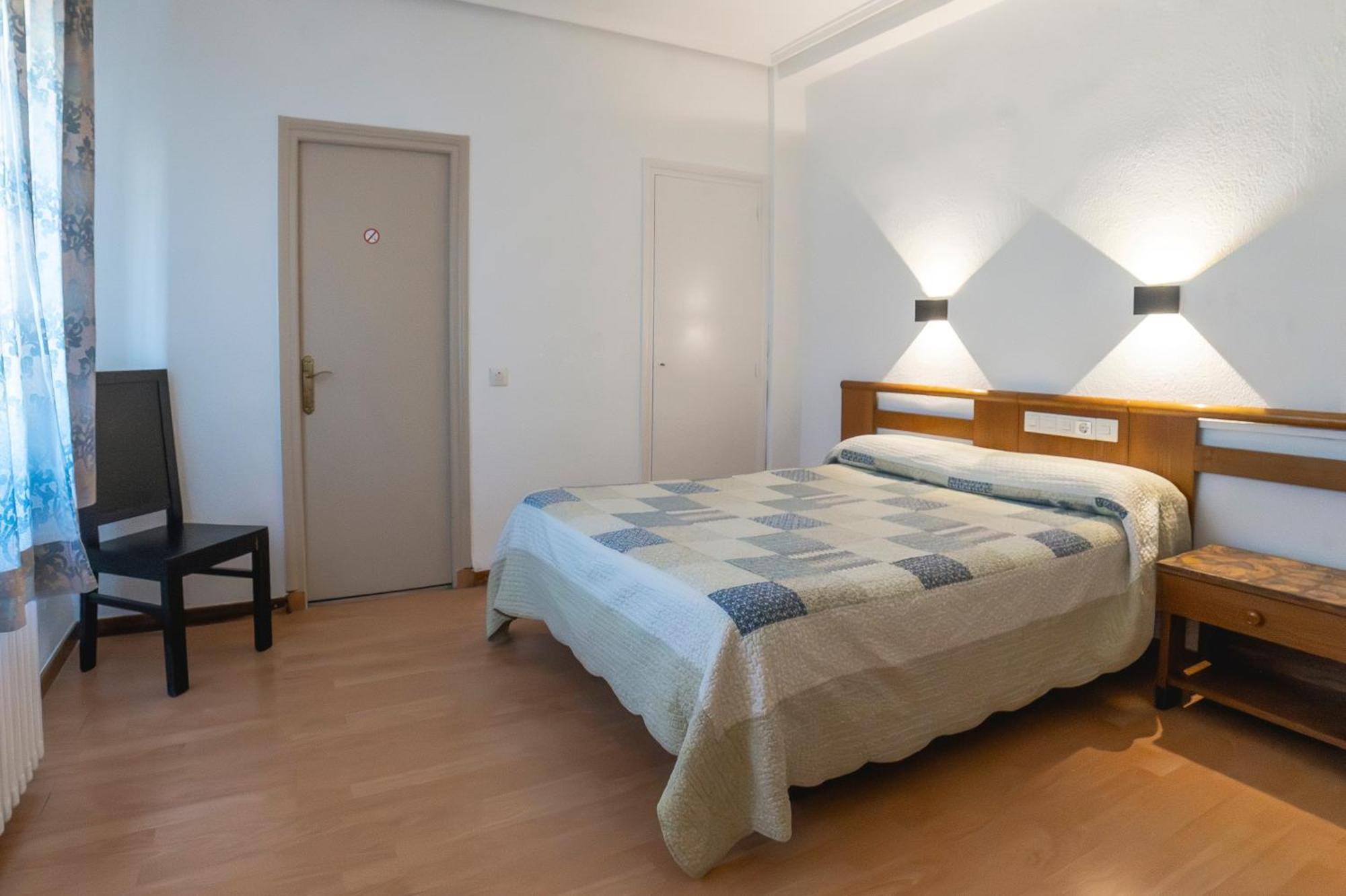 Hotel Pedro Torres Cuenca  Luaran gambar