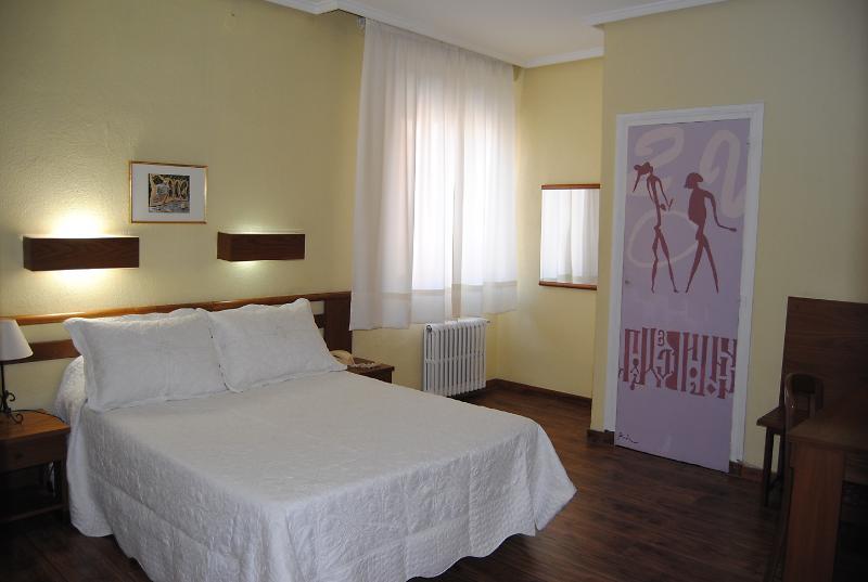 Hotel Pedro Torres Cuenca  Luaran gambar