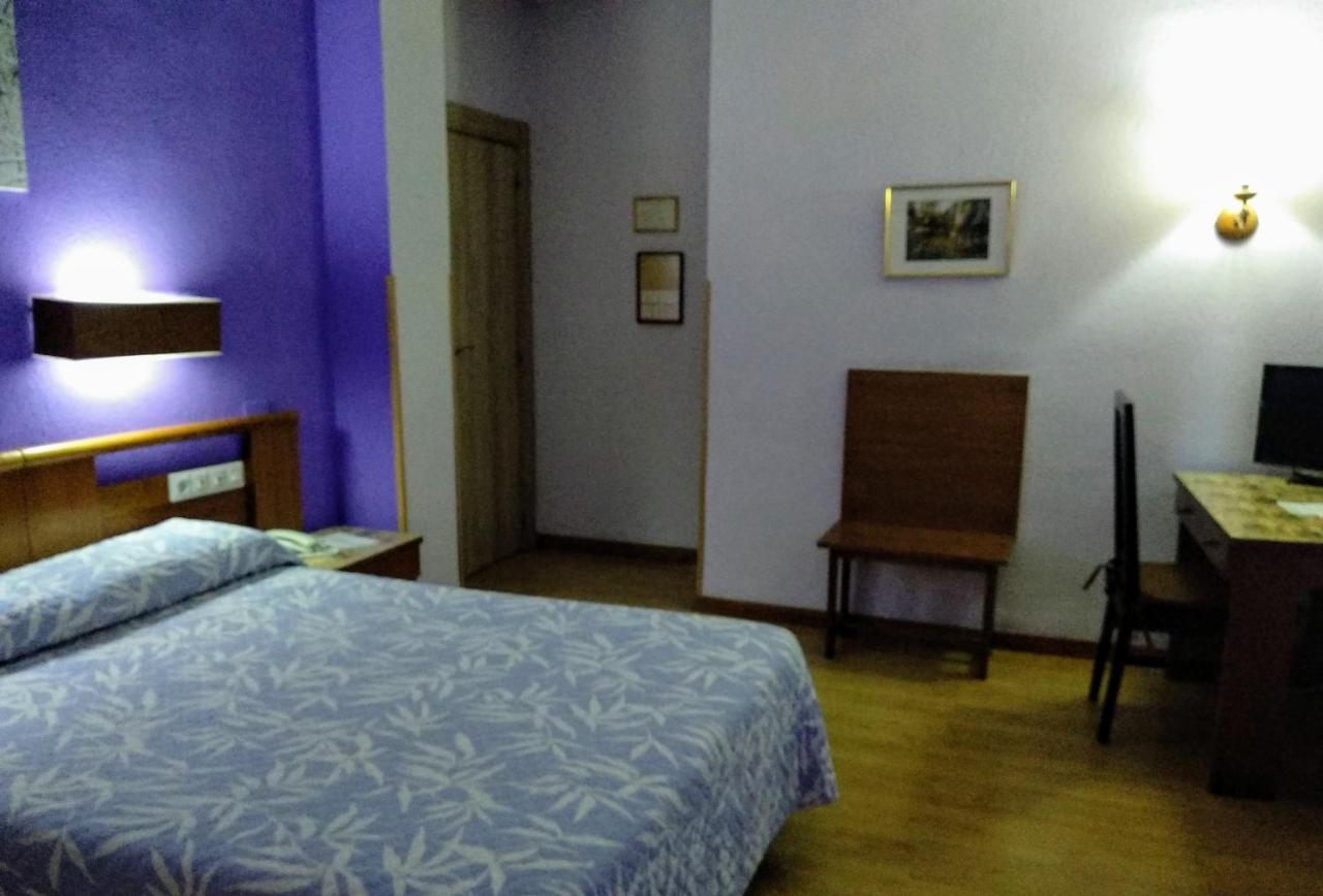 Hotel Pedro Torres Cuenca  Luaran gambar