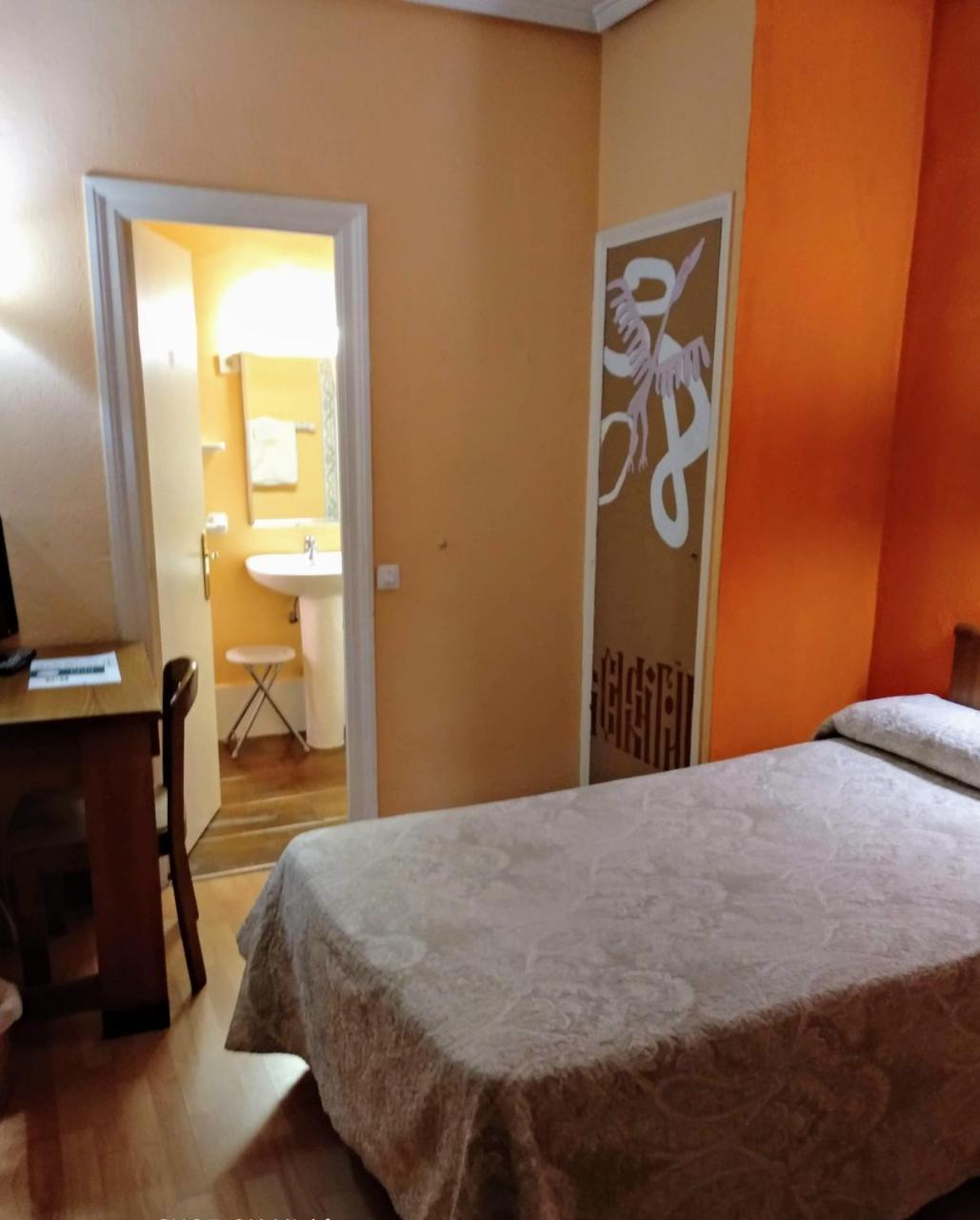 Hotel Pedro Torres Cuenca  Luaran gambar